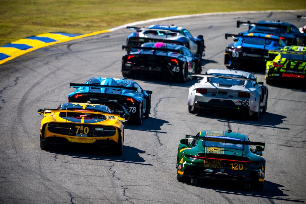 Hjerteskærende IMSA-afslutning for Frederik Schandorff. 
(Foto: Inception Racing)